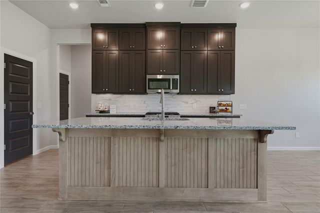 9224 Rolling Oaks, Noble, OK 73068