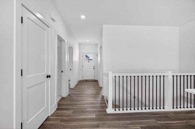 6873 Genesis Way, Bettendorf, IA 52772