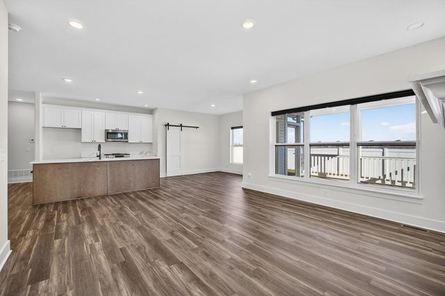 6873 Genesis Way, Bettendorf, IA 52772