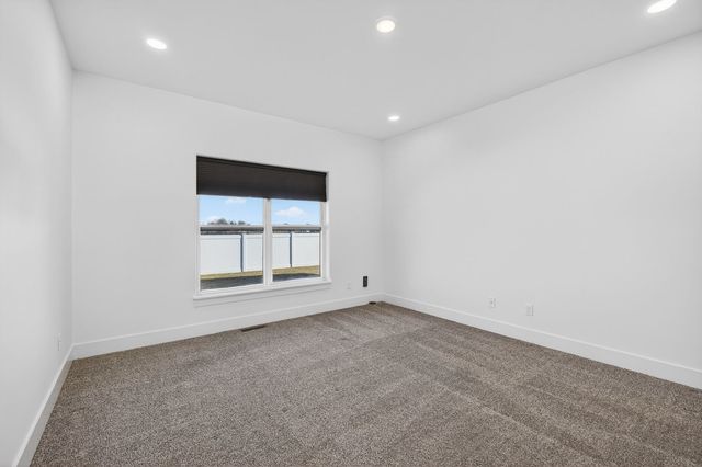 6873 Genesis Way, Bettendorf, IA 52772