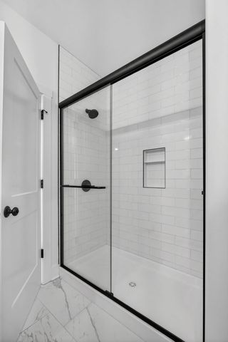 6873 Genesis Way, Bettendorf, IA 52772