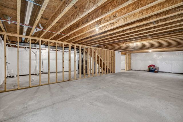 6873 Genesis Way, Bettendorf, IA 52772