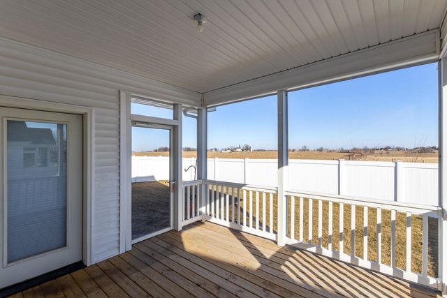 6873 Genesis Way, Bettendorf, IA 52772