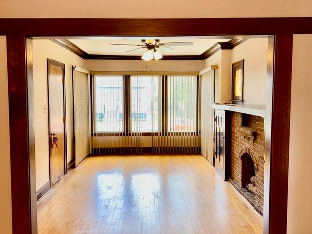 7618 S Rhodes Avenue, Chicago, IL 60619