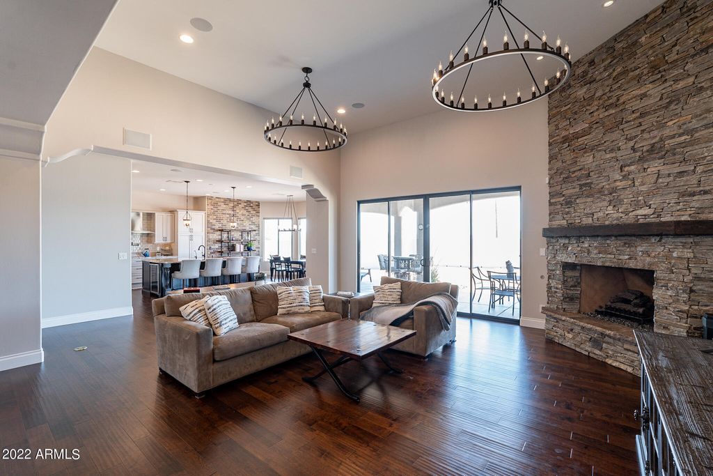 Image 16 of property listing at 28304 N 141ST Way, Scottsdale, AZ 85262