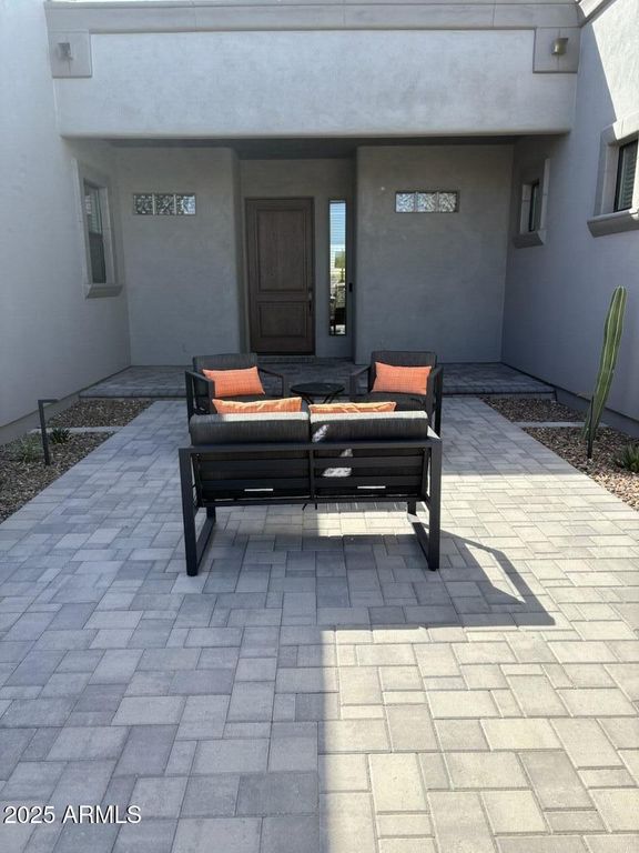 Image 8 of property listing at 28304 N 141ST Way, Scottsdale, AZ 85262