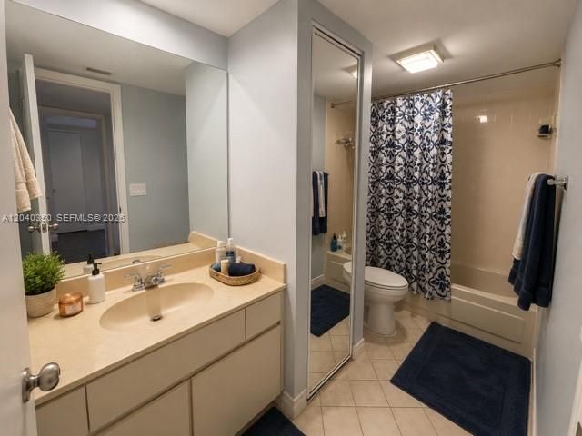9954 NW 6th Pl, Plantation, FL 33324