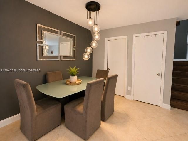 9954 NW 6th Pl, Plantation, FL 33324