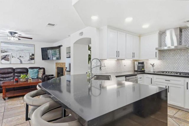 2505 Whispering Palms Loop, Chula Vista, CA 91915