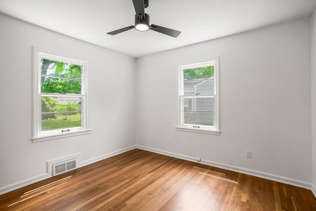 616 S Lee Avenue, Olathe, KS 66061