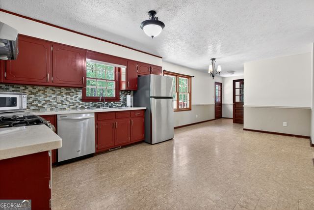 205 Dunwoody Circle, Griffin, GA 30223