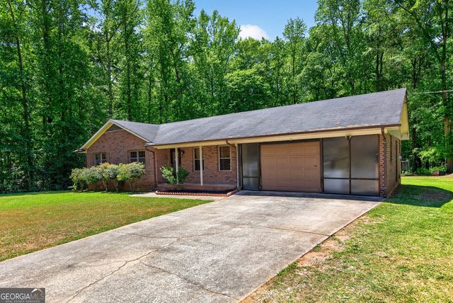 205 Dunwoody Circle, Griffin, GA 30223
