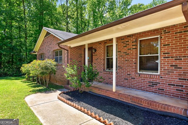 205 Dunwoody Circle, Griffin, GA 30223