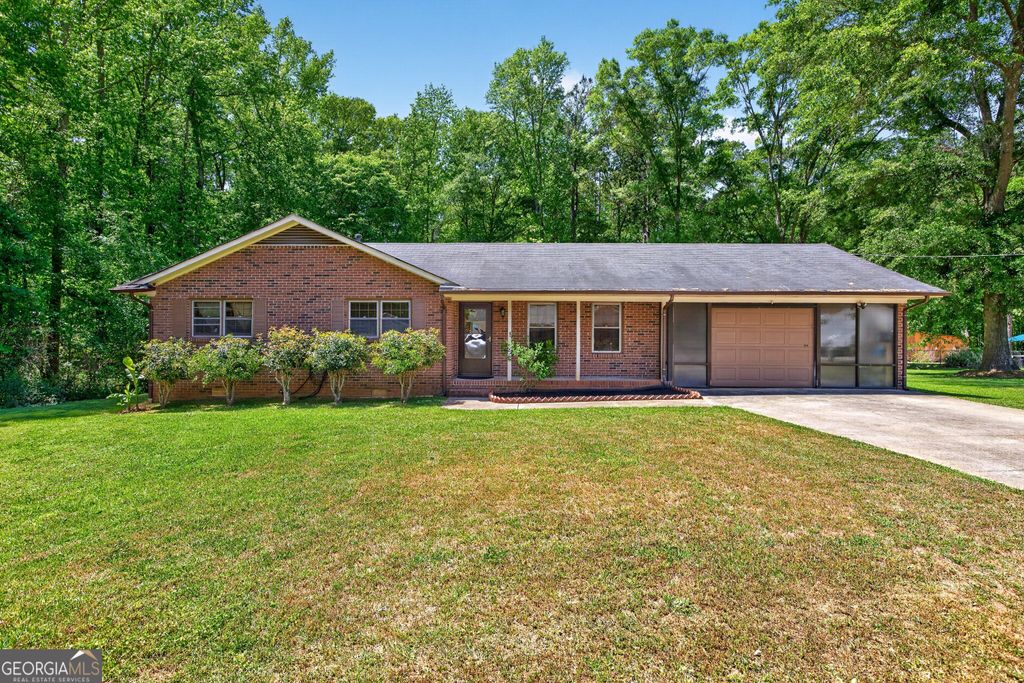 205 Dunwoody Circle, Griffin, GA 30223