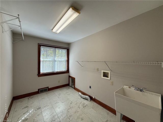 3241 Harper Road, Clemmons, NC 27012