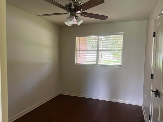 8082 Sholar Dr, Baton Rouge, LA 70809