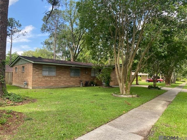 8082 Sholar Dr, Baton Rouge, LA 70809