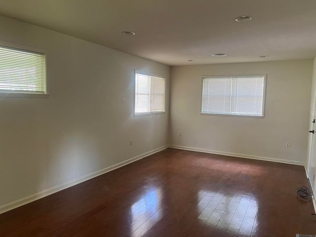 8082 Sholar Dr, Baton Rouge, LA 70809