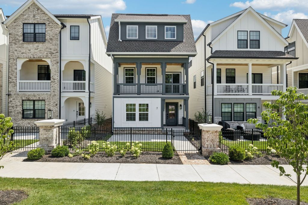 504 Edwin St Unit 7, Nashville, TN 37207