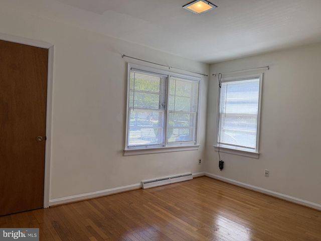 1316 STAFFORD AVE, Fredericksburg, VA 22401