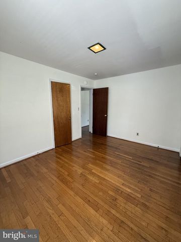 1316 STAFFORD AVE, Fredericksburg, VA 22401