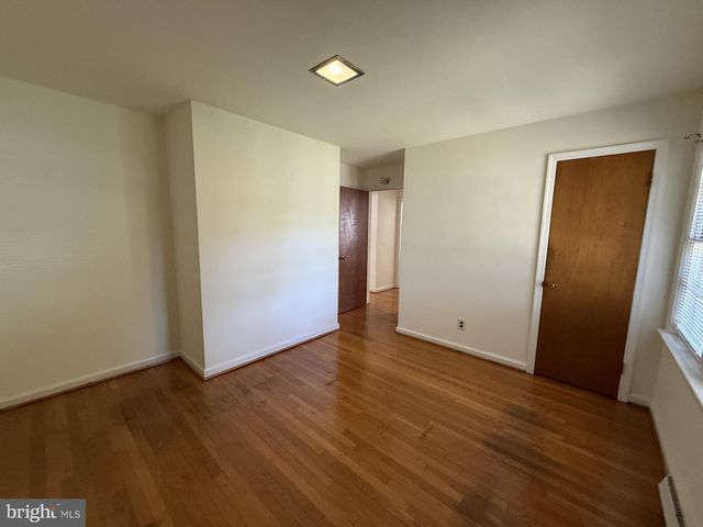 1316 STAFFORD AVE, Fredericksburg, VA 22401