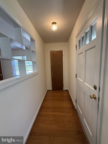 1316 STAFFORD AVE, Fredericksburg, VA 22401