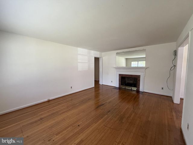 1316 STAFFORD AVE, Fredericksburg, VA 22401