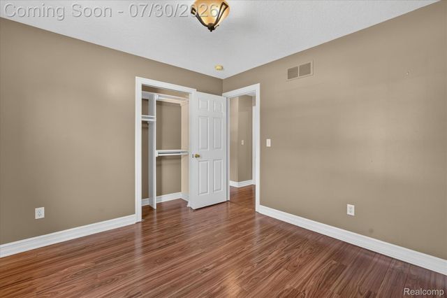 9161 Pine Walk Pass, Argentine Township, MI 48451
