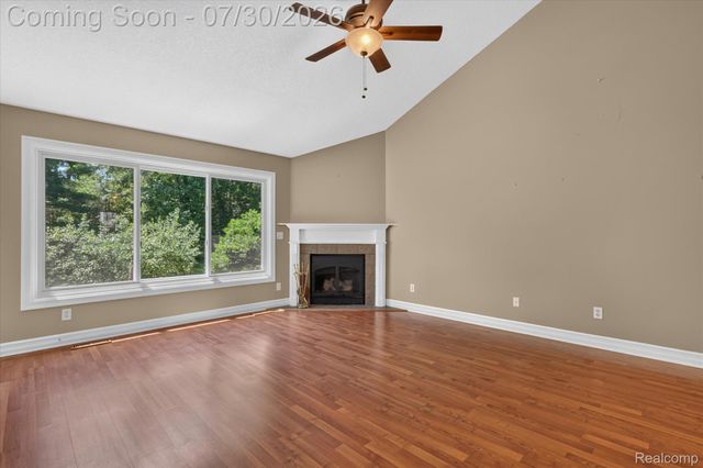 9161 Pine Walk Pass, Argentine Township, MI 48451