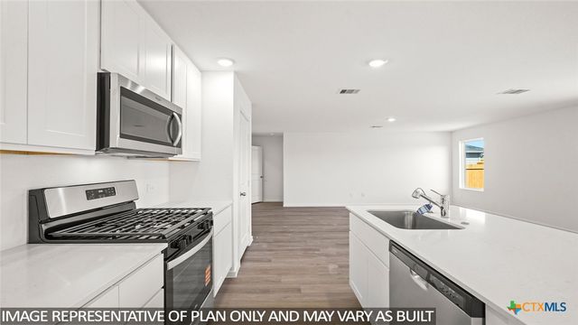 176 Baby Calf Roping Road, Jarrell, TX 76537