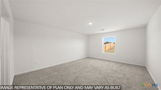 176 Baby Calf Roping Road, Jarrell, TX 76537