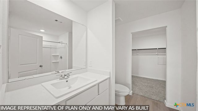 176 Baby Calf Roping Road, Jarrell, TX 76537