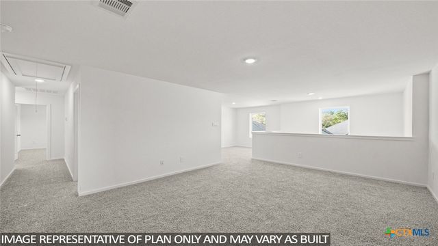 176 Baby Calf Roping Road, Jarrell, TX 76537