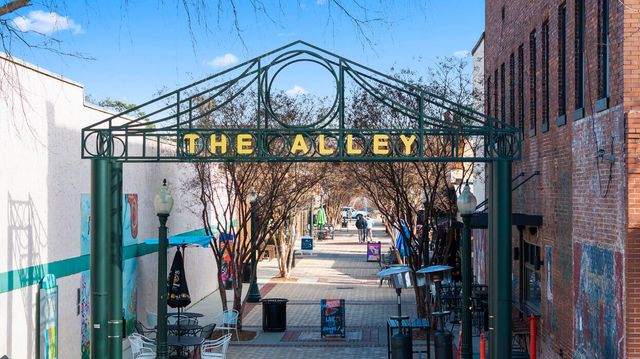 3044 Nolana Lp, Graniteville, SC 29829