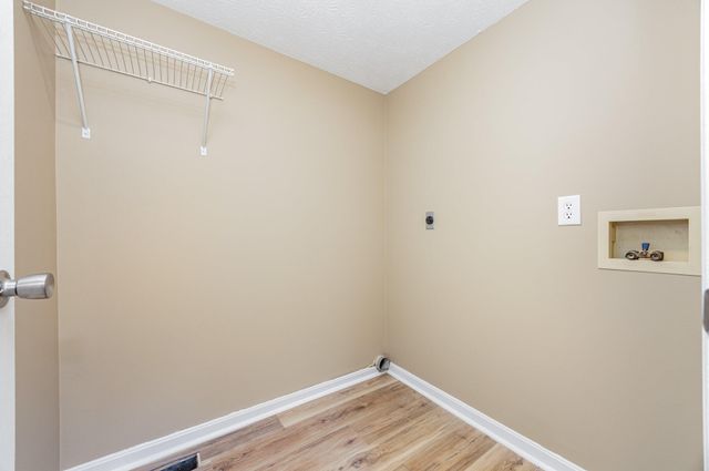 2484 Venetian Way, Burlington, KY 41005