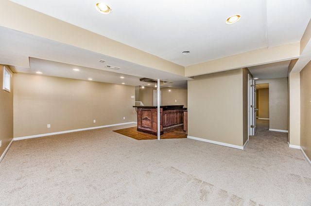 2484 Venetian Way, Burlington, KY 41005