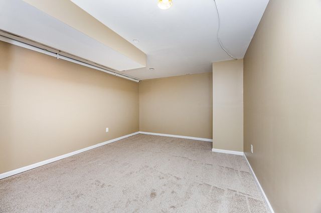 2484 Venetian Way, Burlington, KY 41005