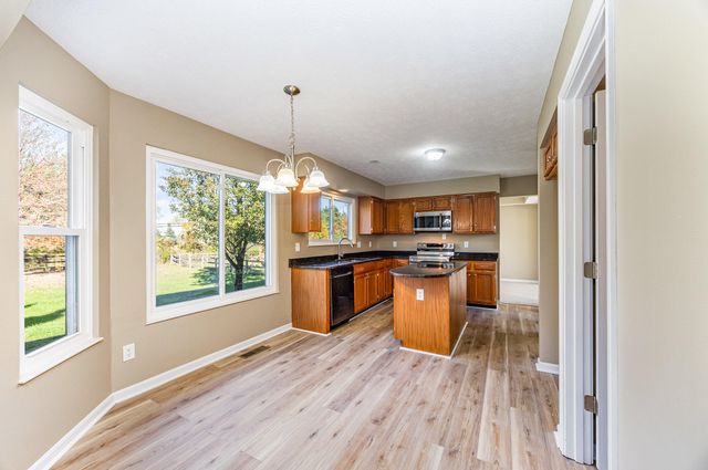 2484 Venetian Way, Burlington, KY 41005