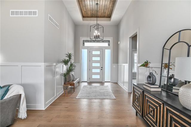 24621 W 60th Terrace, Shawnee, KS 66226