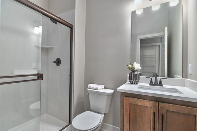 24621 W 60th Terrace, Shawnee, KS 66226