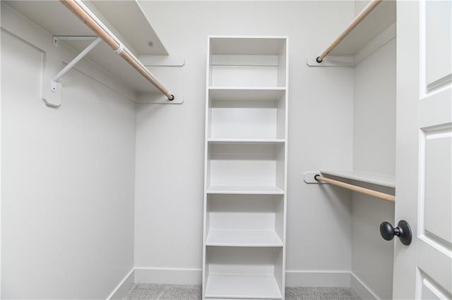 24621 W 60th Terrace, Shawnee, KS 66226