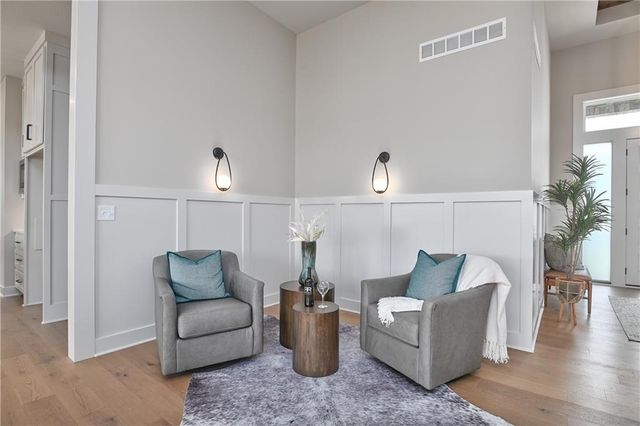 24621 W 60th Terrace, Shawnee, KS 66226