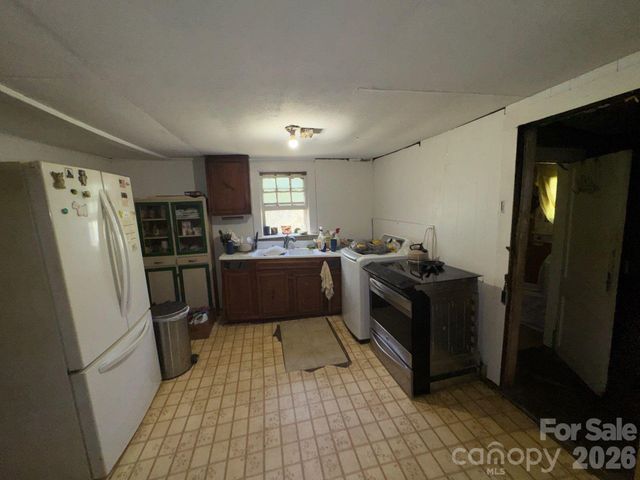 1011 Wellman Street, Gastonia, NC 28054