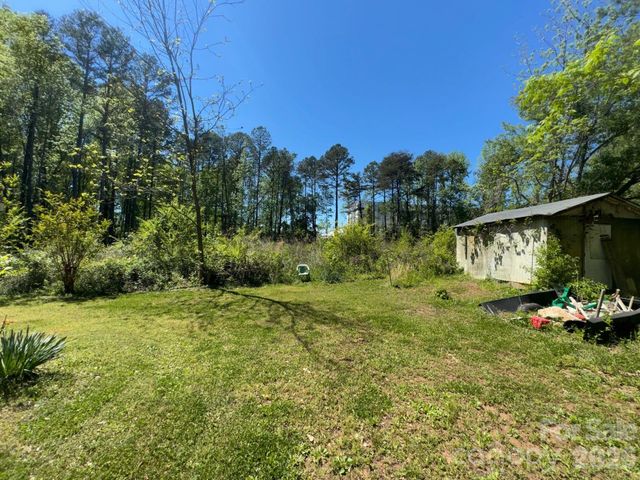 1011 Wellman Street, Gastonia, NC 28054