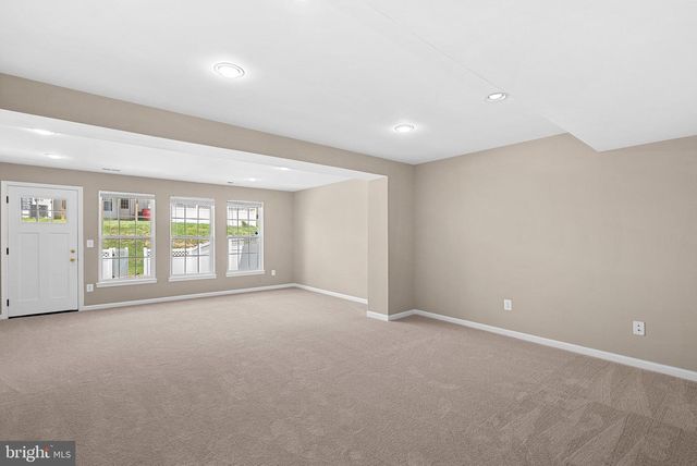 1339 MARE ST, Ranson, WV 25438