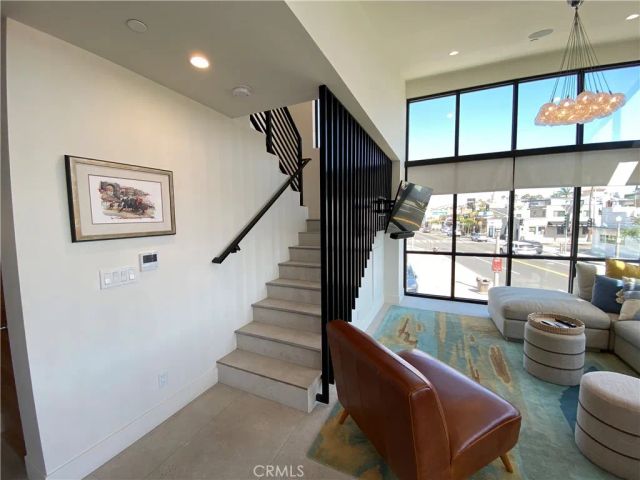 500 E Balboa Boulevard, Newport Beach, CA 92661