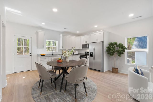 1300 Rainbow Drive, Shelby, NC 28152