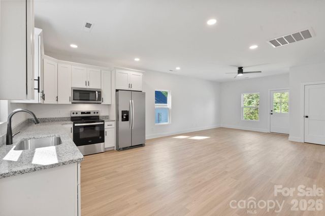 1300 Rainbow Drive, Shelby, NC 28152