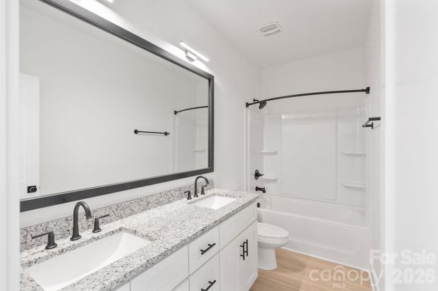 1300 Rainbow Drive, Shelby, NC 28152